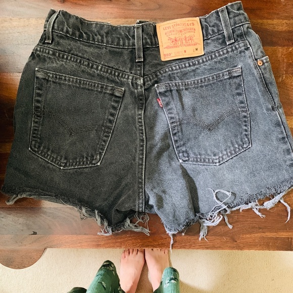 Cut-off Shorts - Picture 2 of 4